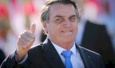 Bolsonaro anuncia Aracaju como possível próximo destino em ato por anistia; deputado Rodrigo Valadares e vereadora Moana marcam presença em evento no Rio