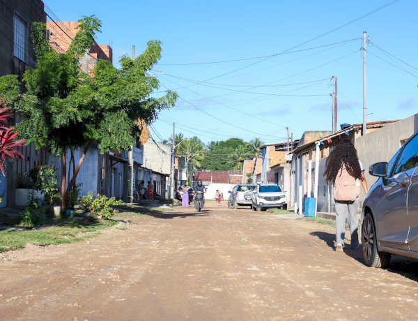 Prefeitura de Aracaju inicia obras de infraestrutura no Recanto dos Cajueiros e comunidade celebra