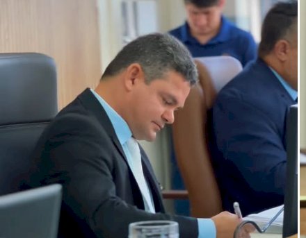Dois minutos valeram mais que 7 meses: interinamente à frente do Legislativo, Genisson de Tonho de Totonho retoma sessões itinerantes e dá protagonismo à Câmara