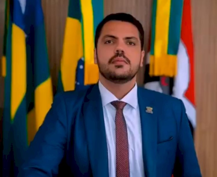 Matheus Corrêa denuncia exoneração de servidores aposentados sem cronograma de pagamento de verbas rescisórias