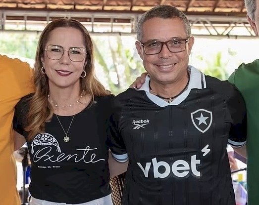 Enquanto governador aliado banca os 